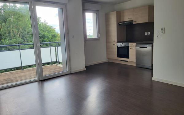 Appartement à vendre    2 pièces •  Comines