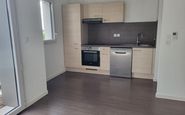 Appartement à vendre    2 pièces •  Comines