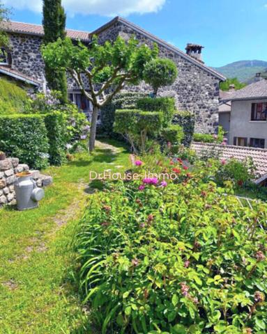 Maison à vendre 7 pièces de 163 m²