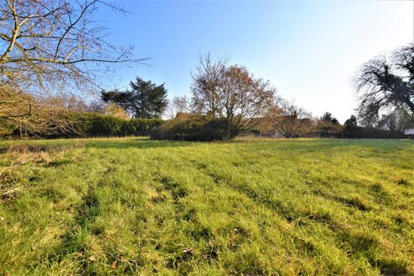 Vente Terrain à Estrées-Saint-Denis