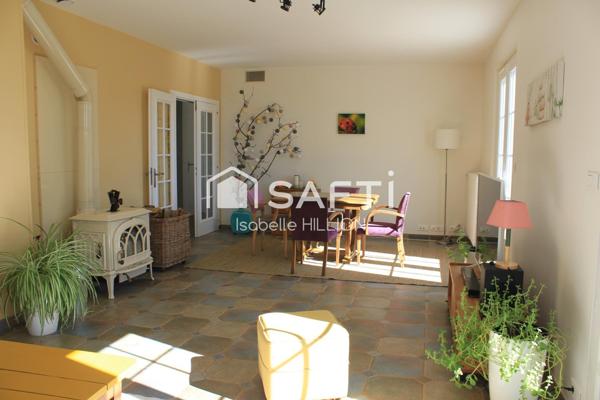 PAVILLON COMPLETEMENT RENOVE