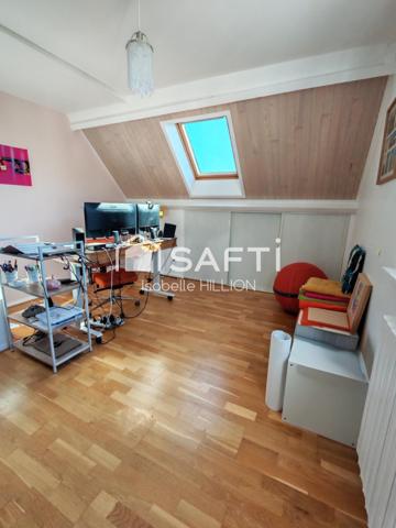 PAVILLON COMPLETEMENT RENOVE