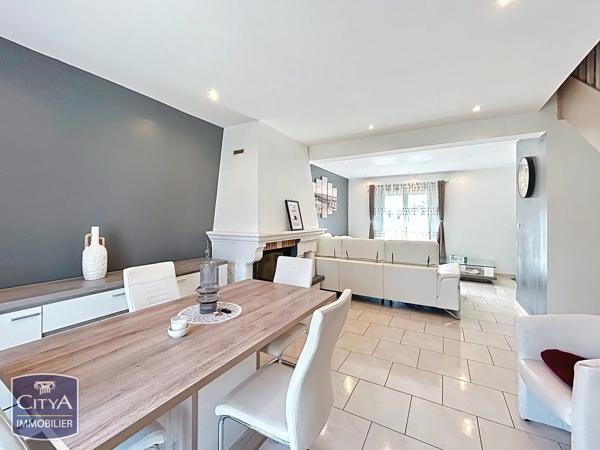 Maison à vendre 6 pièces 107m² Bourges (18000)
