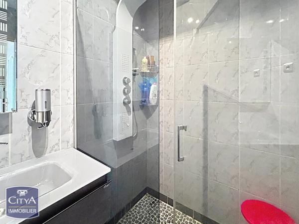 Maison à vendre 6 pièces 107m² Bourges (18000)
