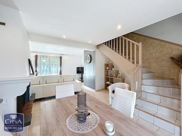 Maison à vendre 6 pièces 107m² Bourges (18000)