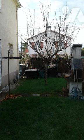 SSSL AU CALME NANTAISE NON MITOYENNE 