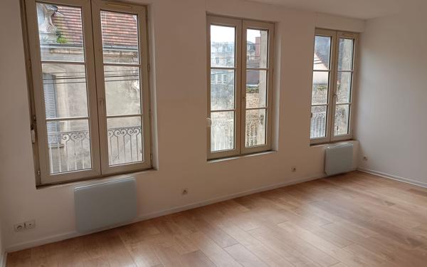 Appartement à louer    2 pièces •  Mamers