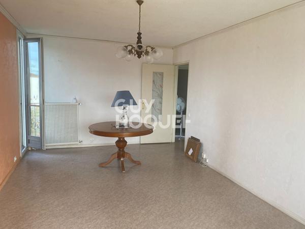 HAUT DE BILLERE (64140), T2 avec balcon/terrasse, parking et cellier