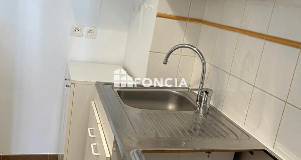Location Appartement 2 pièces 40.49 m² - Le Plessis-robinson 92350