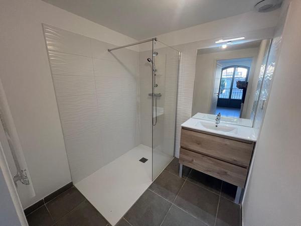 A VENDRE  SARRIANS Appartements T2 46m²