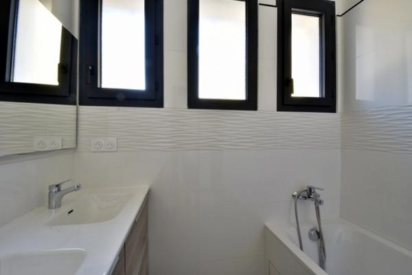 EXCLUSIVITÉ : Appartement T4/T5 – Terrasse - Garage et 2 parkings