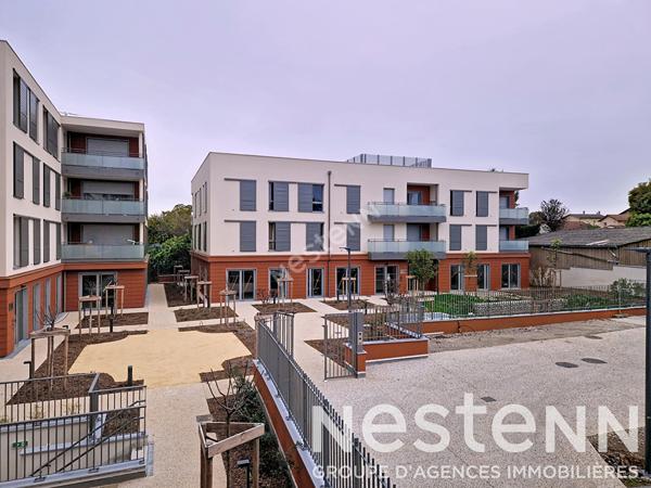 GENAS Centre Eglise - Appartement 4 pièces de 87,73m² avec 2 terrasses - Résidence CARRE NINA