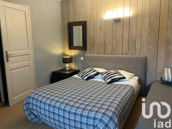 Maison à vendre 15 pièces 300 m² Laval-Roquecezière