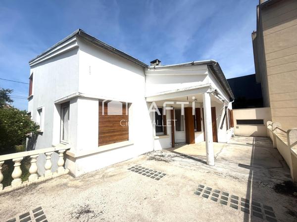 Maison avec beaucoup de potentiel dans le centre de LAON