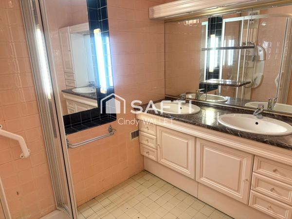 Maison avec beaucoup de potentiel dans le centre de LAON