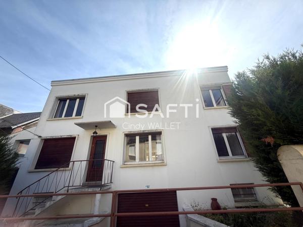 Maison avec beaucoup de potentiel dans le centre de LAON