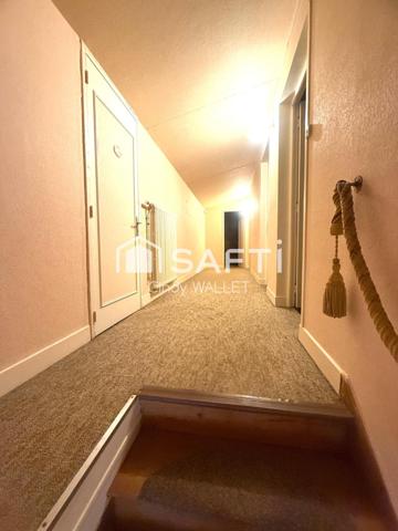 Maison avec beaucoup de potentiel dans le centre de LAON