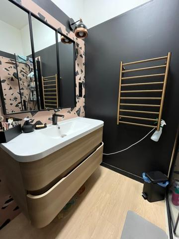 Maison bourgeoise rénovée à proximité immédiate de la gare et du centre ville