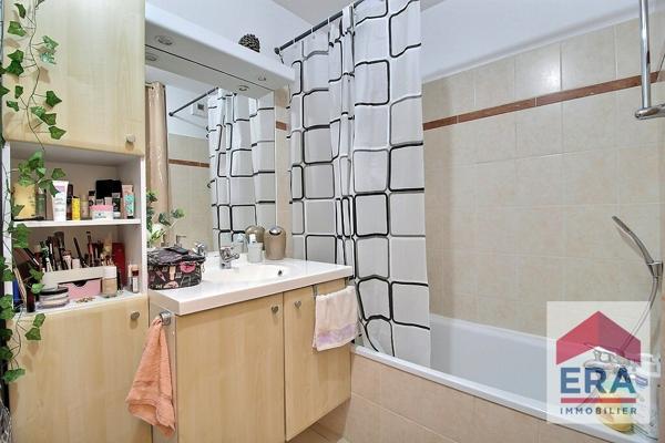 Appartement Carpentras 3 pièces - Résidence sécurisée - Stationnement