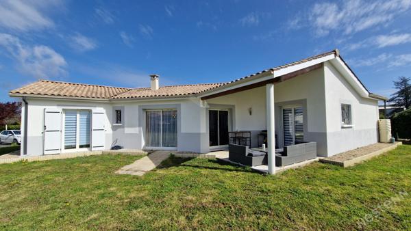 Maison familiale proche centre-ville de La Force !