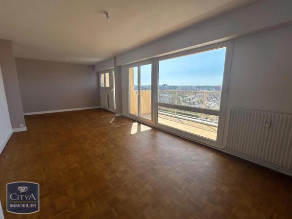Appartement à louer 4 pièces 74.96m² Le Mans (72000)