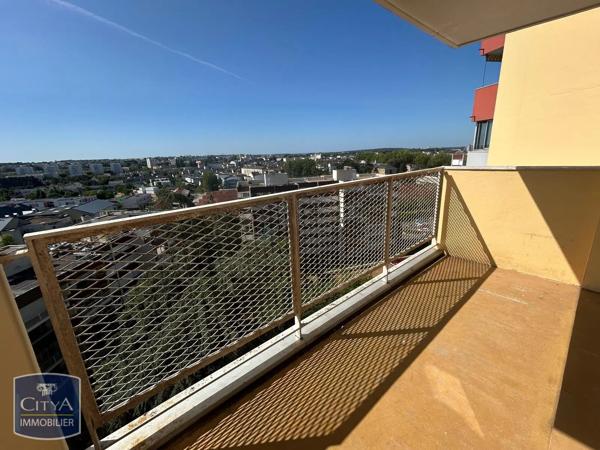 Appartement à louer 4 pièces 74.96m² Le Mans (72000)