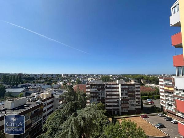 Appartement à louer 4 pièces 74.96m² Le Mans (72000)