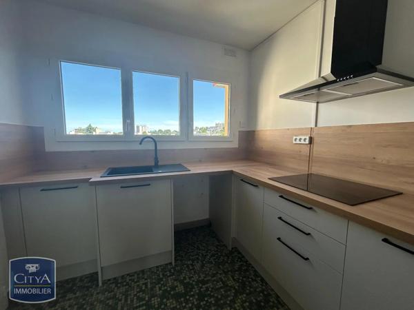 Appartement à louer 4 pièces 74.96m² Le Mans (72000)