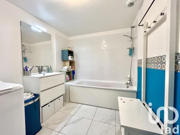 Appartement 4 pièces de 79 m² à Saint-Denis (93210)