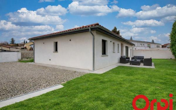 Maison à vendre    4 pièces •  Balan