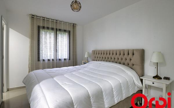 Maison à vendre    4 pièces •  Balan