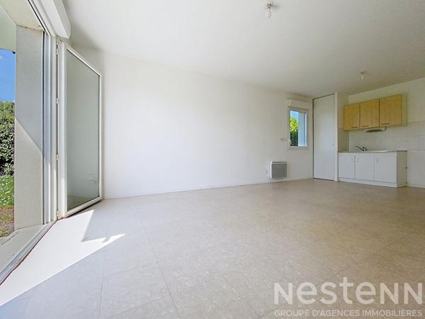 OFFRE ACCEPTEE - SAINT SEBASTIEN SUR LOIRE APPARTEMENT T2 AVEC JARDIN PRIVATIF 130 M2 CAVE ET STATIONNEMENT