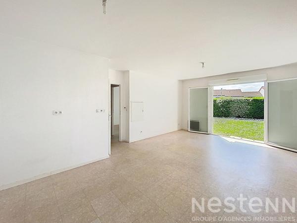 OFFRE ACCEPTEE - SAINT SEBASTIEN SUR LOIRE APPARTEMENT T2 AVEC JARDIN PRIVATIF 130 M2 CAVE ET STATIONNEMENT