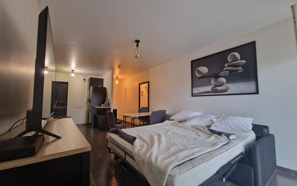 Appartement à vendre    2 pièces • 46,58 m2 Montévrain