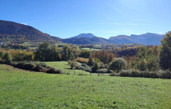 Terrain à Batir de 1 065 m²