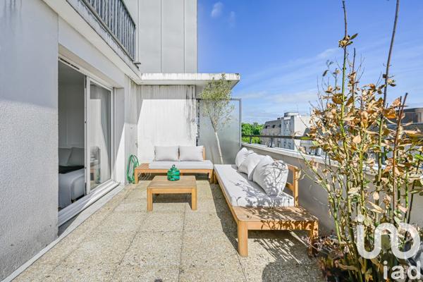 Appartement 2 pièces de 40 m² à Cachan (94230)