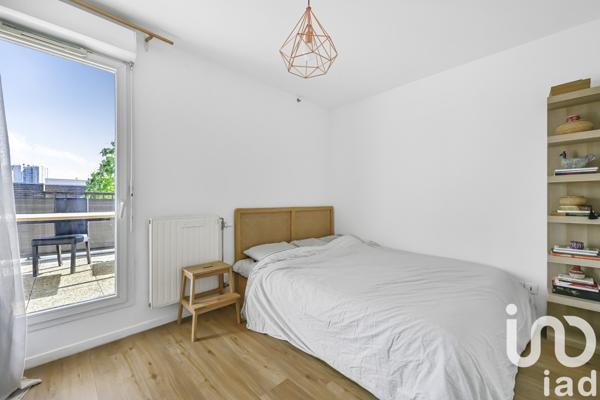 Appartement 2 pièces de 40 m² à Cachan (94230)