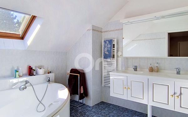 Maison à vendre    5 pièces •  Manois