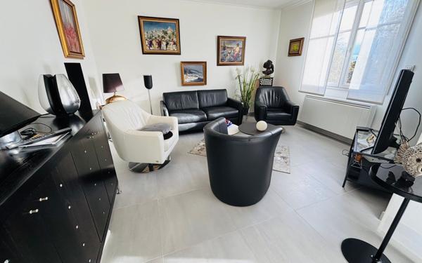 Appartement à vendre    6 pièces • 120 m2 Saint-Quentin