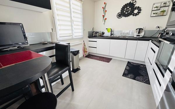 Appartement à vendre    6 pièces • 120 m2 Saint-Quentin