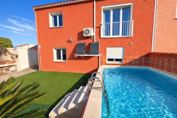 Grande maison avec piscine garage et dépendances