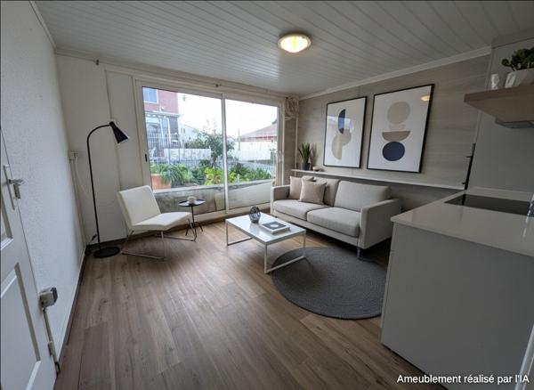 Grande maison avec piscine garage et dépendances