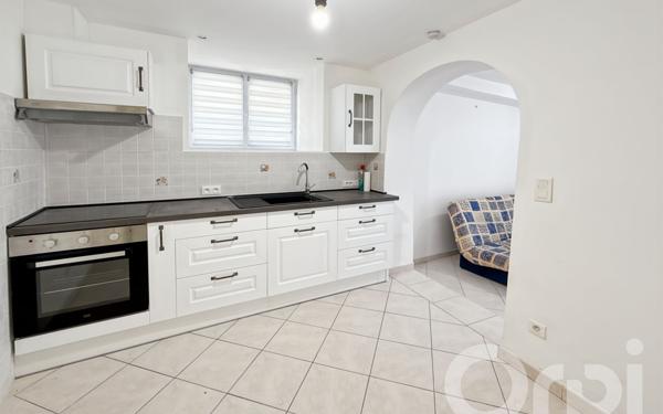 Maison à vendre    3 pièces •  Bollène