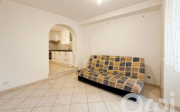 Maison à vendre    3 pièces •  Bollène