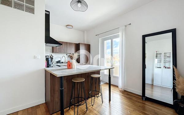 Appartement à vendre    2 pièces • 61 m2 Brive-la-Gaillarde