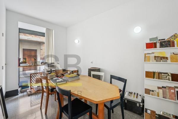 75002 Paris, Beauregard, Local commercial d’angle – Paris 2ᵉ – 85 m²