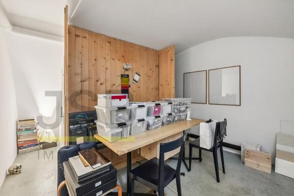 75002 Paris, Beauregard, Local commercial d’angle – Paris 2ᵉ – 85 m²