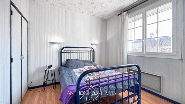 Maison Alzonne 4 pièce(s) 180m2