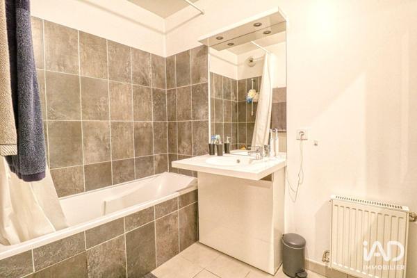 Appartement à vendre 3 pièces 75 m² Saint-Ouen-l'Aumône