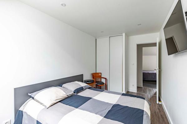 Maison de ville au calme